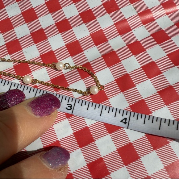 Avon “Glimmer Touch” bracelet Gold and Crystal caged design vintage 1990 NIB - Picture 6 of 6